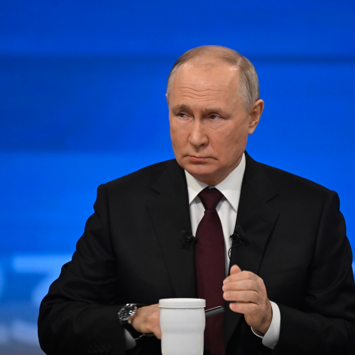 solace-global-crink-and-the-west-deepening-divides-in-2025