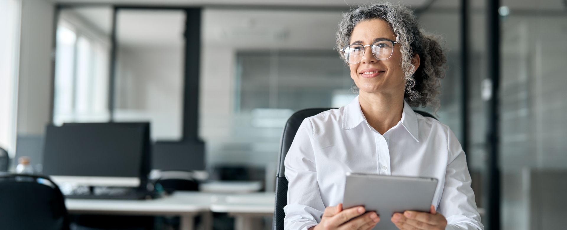 HR team and travel risk platform